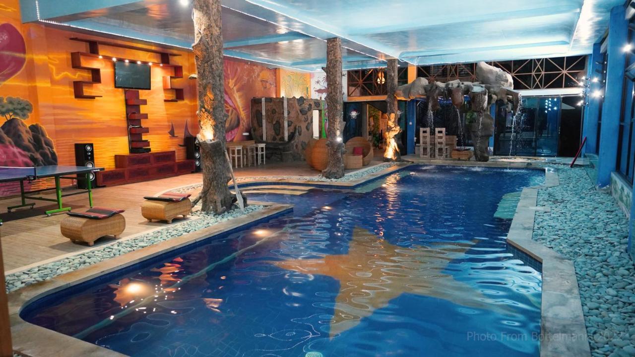 Bottelmania Otel Lovina Dış mekan fotoğraf